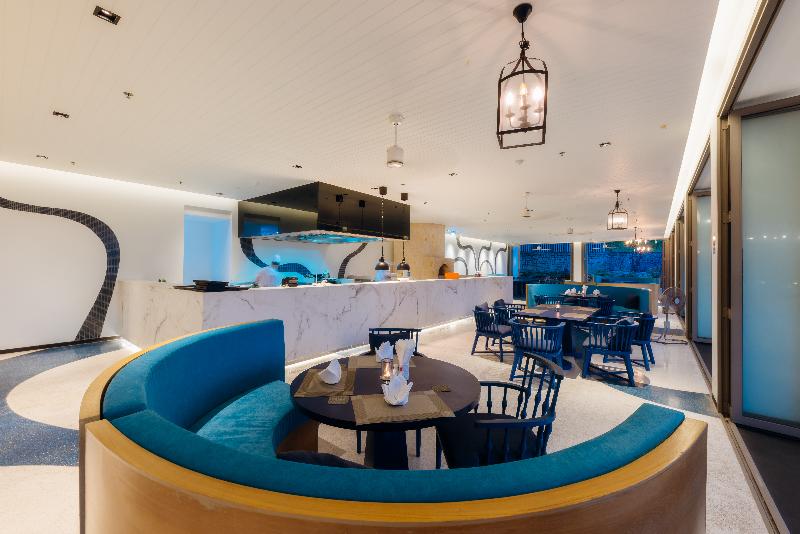 Oceanfront Beach Resort   Sha Extra Plus