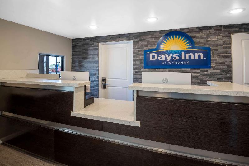 هتل Days Inn By Wyndham Galt