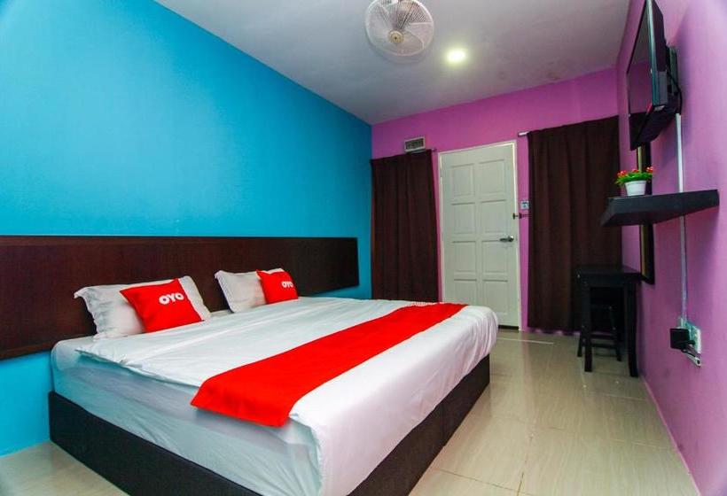 هتل Oyo 89517 Little Tanjung Chalet
