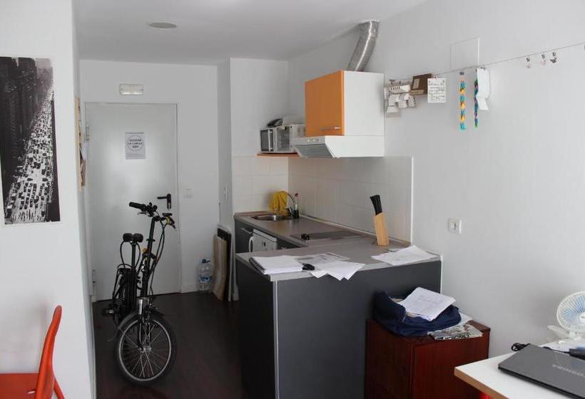 پانسیون Hostal Residencia Goya