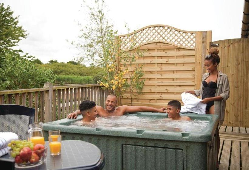 リゾートホテル Yare View Holiday Cottages