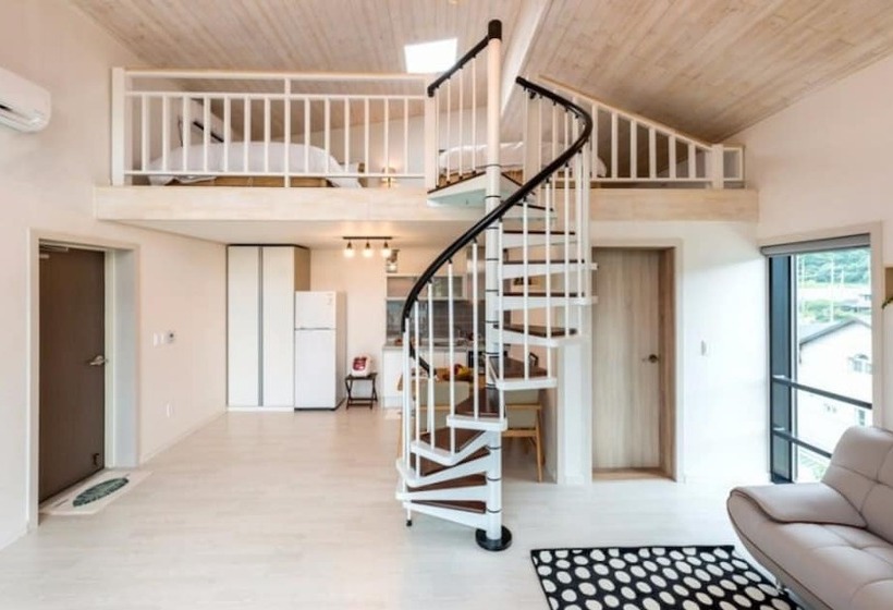 Gyeongju Le Reve Pension