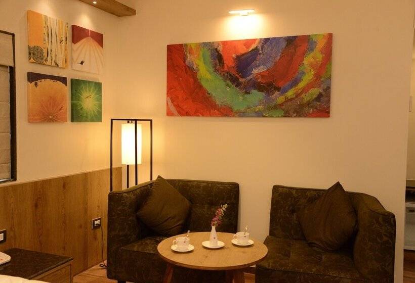 فندق Lords Inn Jamnagar -Motikhavdi