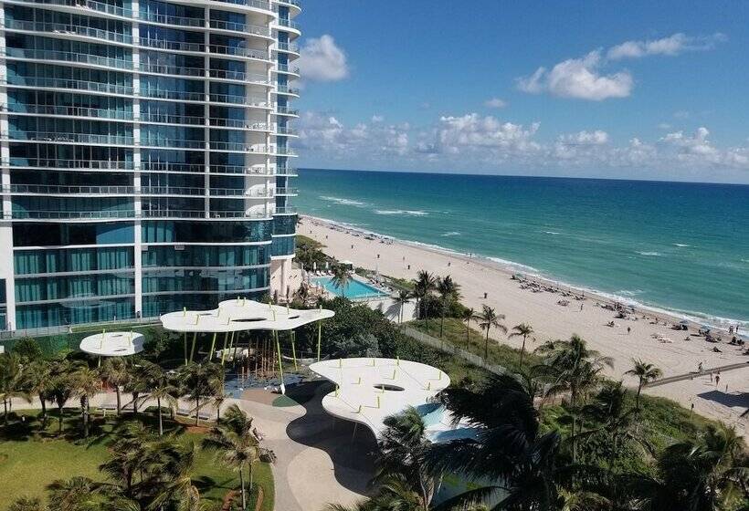 Doubletree Resort & Spa By Hilton Ocean Pointn. Miami Beach