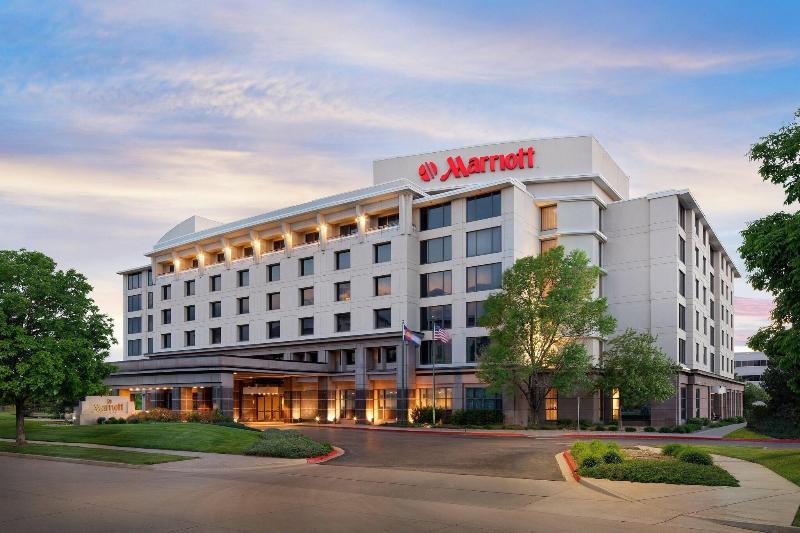 هتل Denver Airport Marriott At Gateway Park