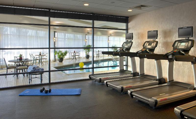 هتل Denver Airport Marriott At Gateway Park