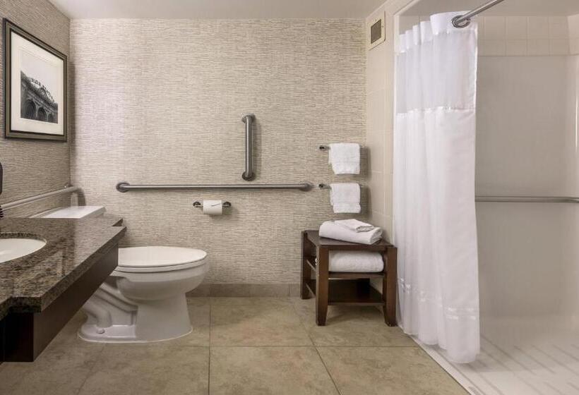هتل Denver Airport Marriott At Gateway Park