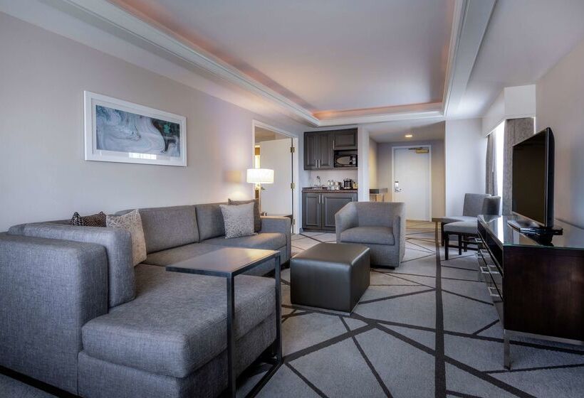 בית מלון כפרי Doubletree By Hilton Los Angeles  Norwalk