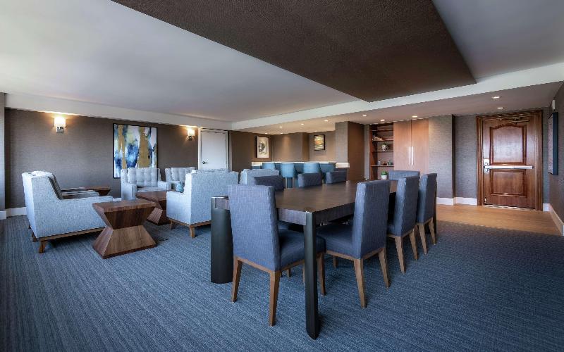 בית מלון כפרי Doubletree By Hilton Los Angeles  Norwalk