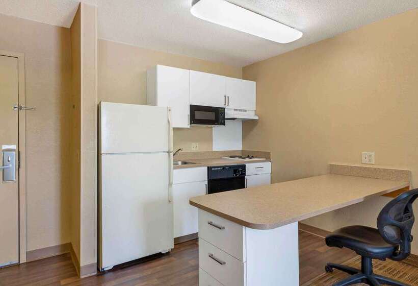 هتل Extended Stay America Suites  Boston  Peabody