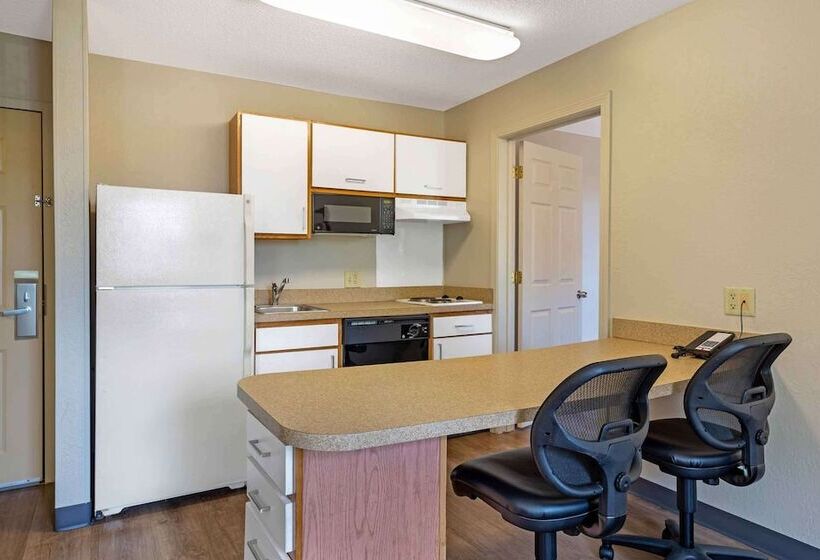 هتل Extended Stay America Suites  Boston  Peabody