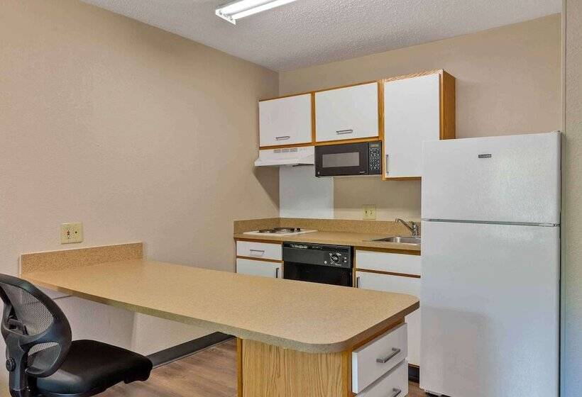 هتل Extended Stay America Suites  Boston  Peabody