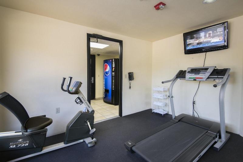 Hotelli Markham House Suites Little Rock Medical Center