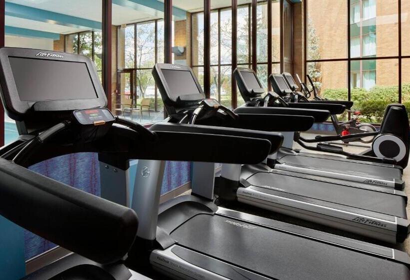 فندق Marriott Cincinnati Northeast