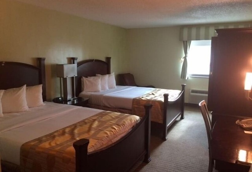 בית מלון כפרי Marvin S Garden Inn