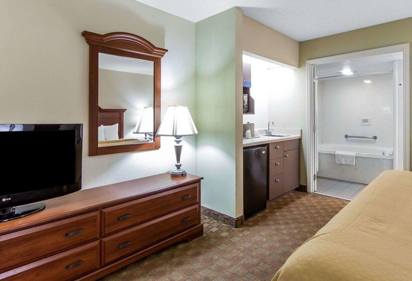 Hotel Quality Inn & Suites At Dollywood Lane