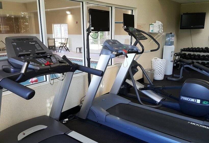 هتل Towneplace Suites Sioux Falls