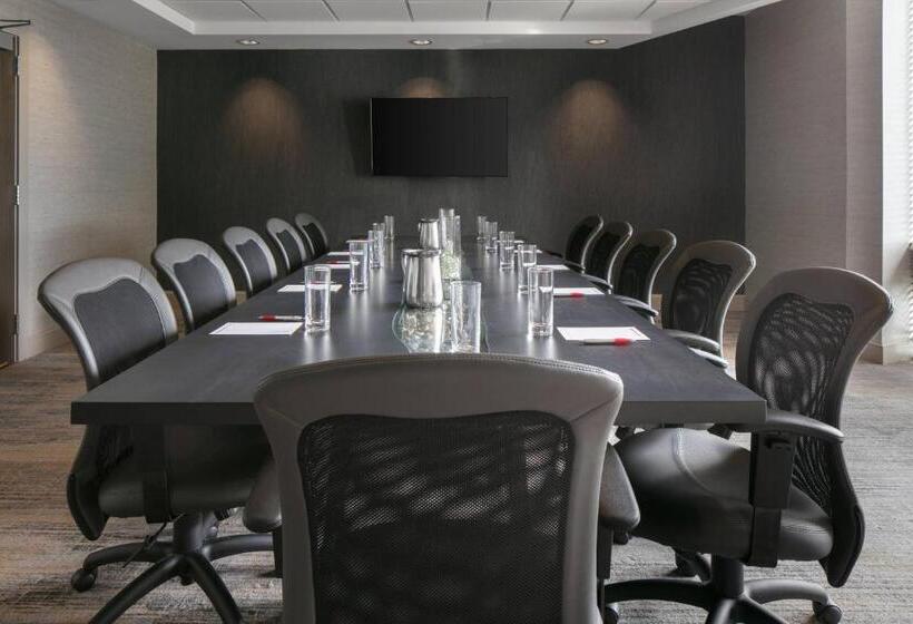 هتل West Des Moines Marriott