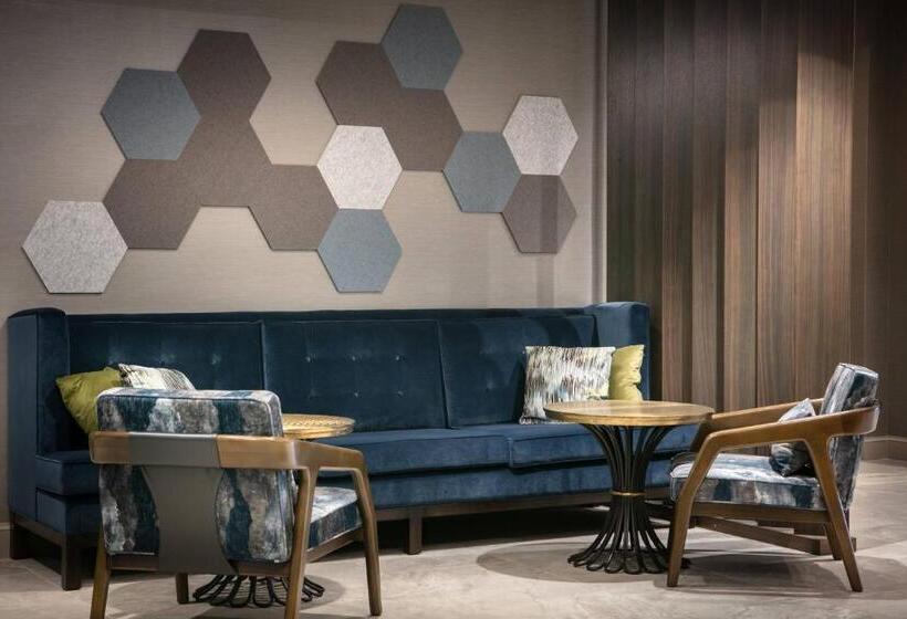 هتل West Des Moines Marriott