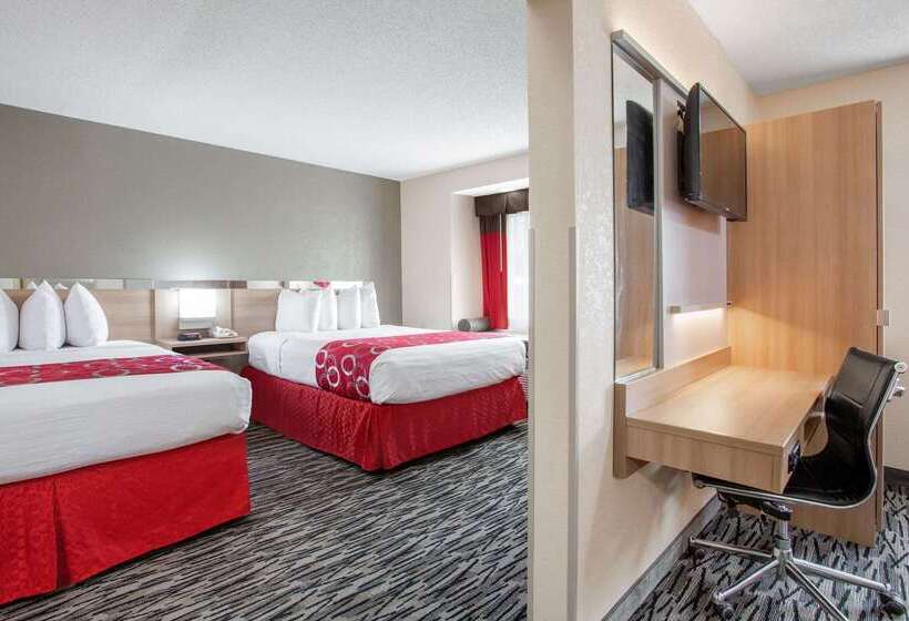 Microtel Inn & Suites By Wyndham Charleston