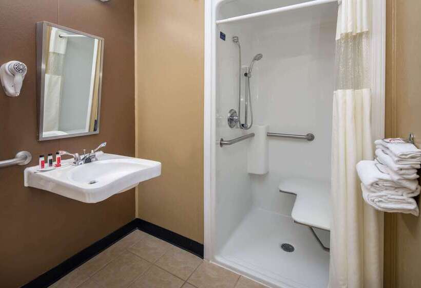 Microtel Inn & Suites By Wyndham Columbia Two Notch Rd Area