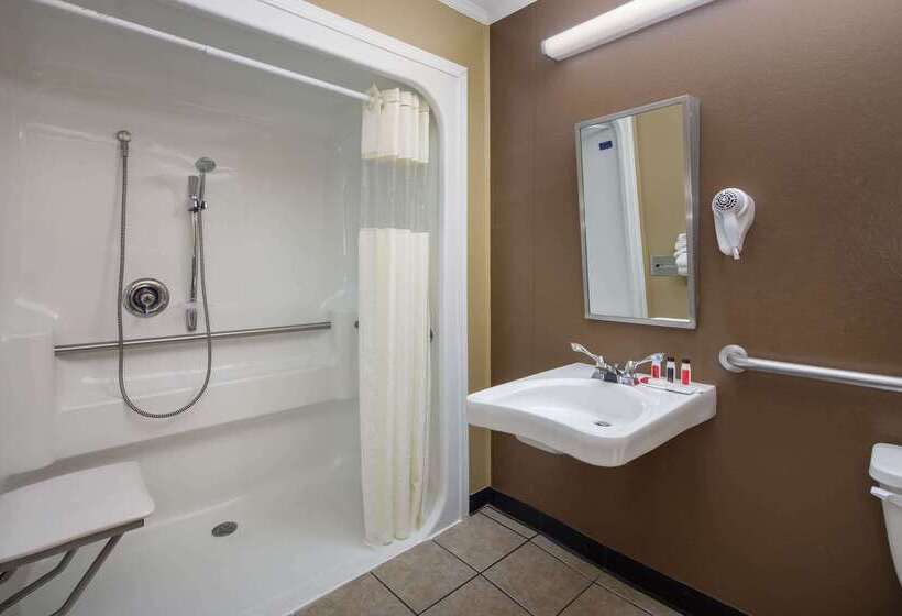 Microtel Inn & Suites By Wyndham Columbia Two Notch Rd Area