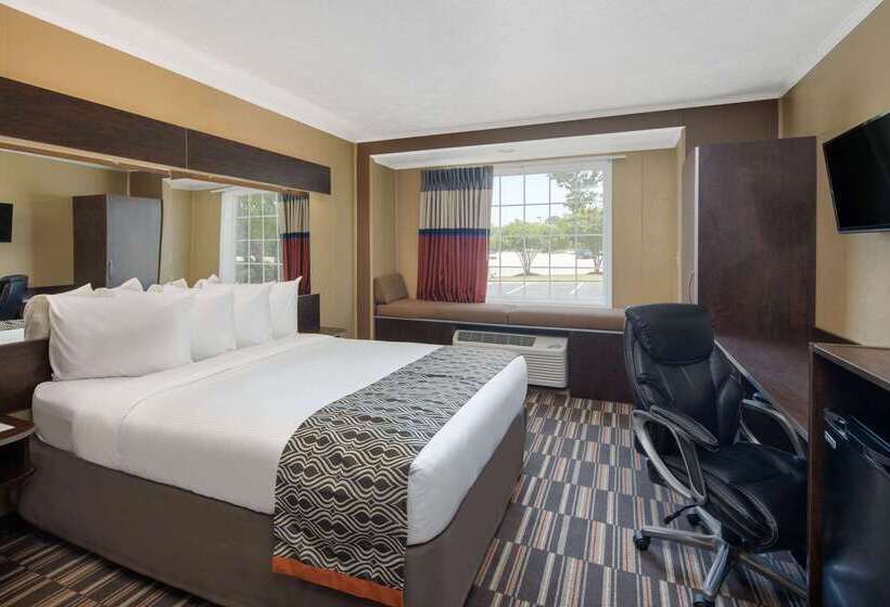 Microtel Inn & Suites By Wyndham Columbia Fort Jackson N