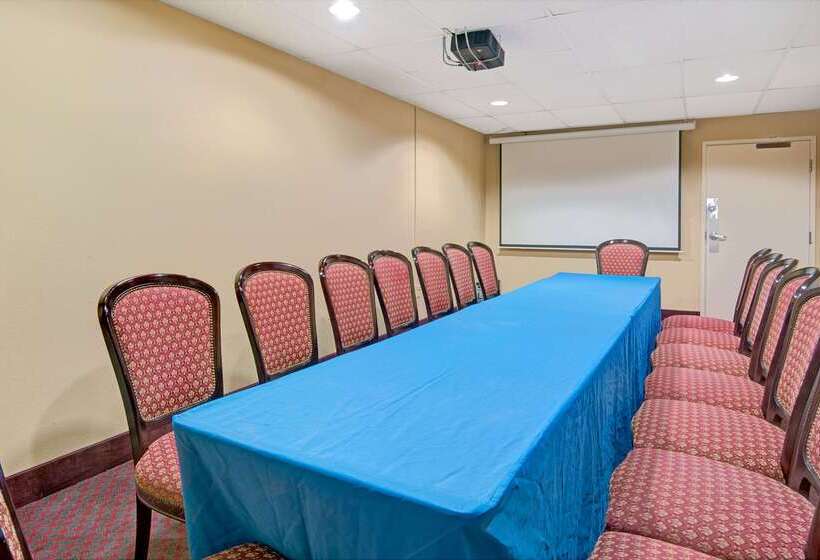 Microtel Inn & Suites By Wyndham Raleigh