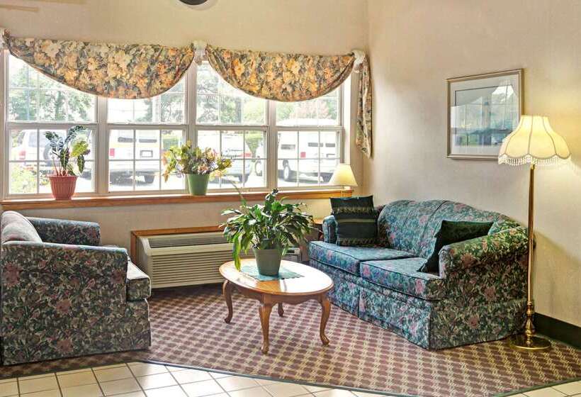 Microtel Inn By Wyndham Raleigh Durham Airport