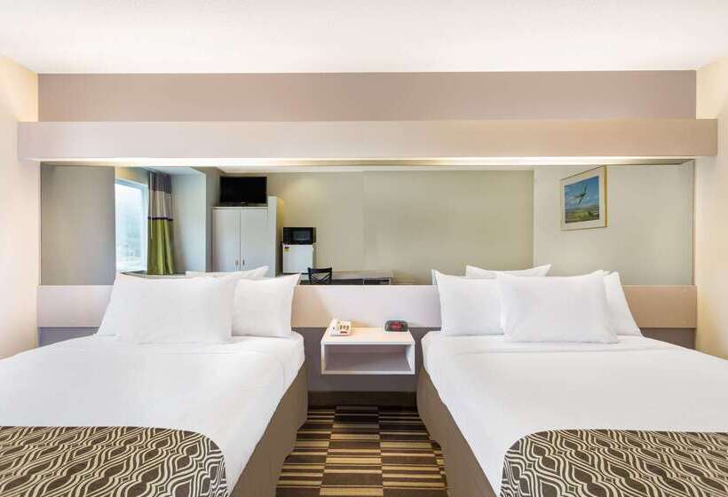 Microtel Inn & Suites By Wyndham Richmond Airport