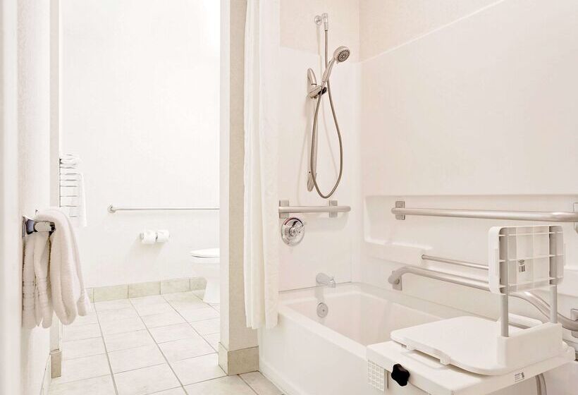 Microtel Inn By Wyndham Winston Salem
