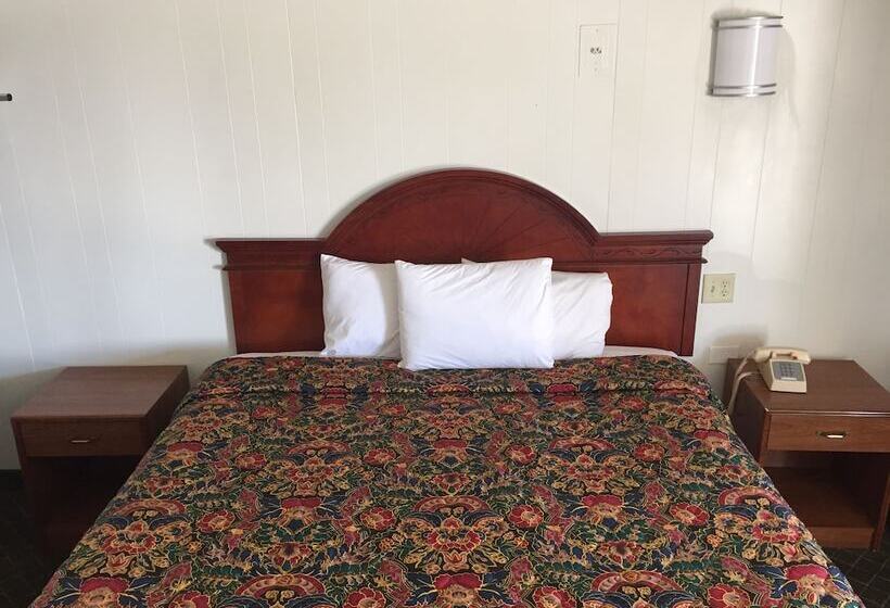 מוטל Mayo Inn