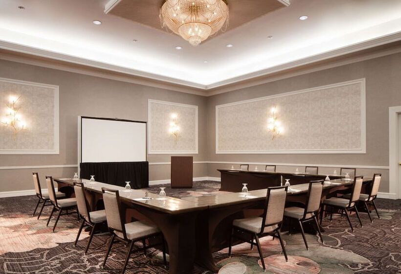 استراحتگاه Hilton Atlanta/marietta Hotel & Conference Center