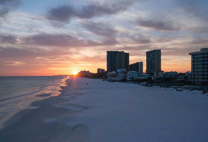 منتجع Mainsail Condos