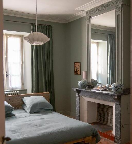 ベッドアンドブレックファースト Camellas Lloret