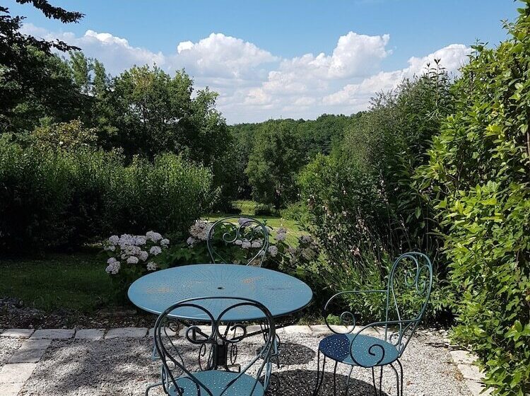 تختخواب و صبحانه Le Logis De La Brumanderie   Saintes
