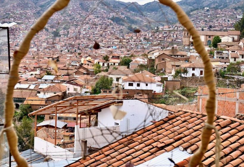 تختخواب و صبحانه Native Soul Guesthouse