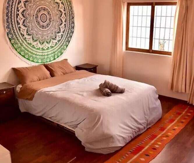 تختخواب و صبحانه Native Soul Guesthouse
