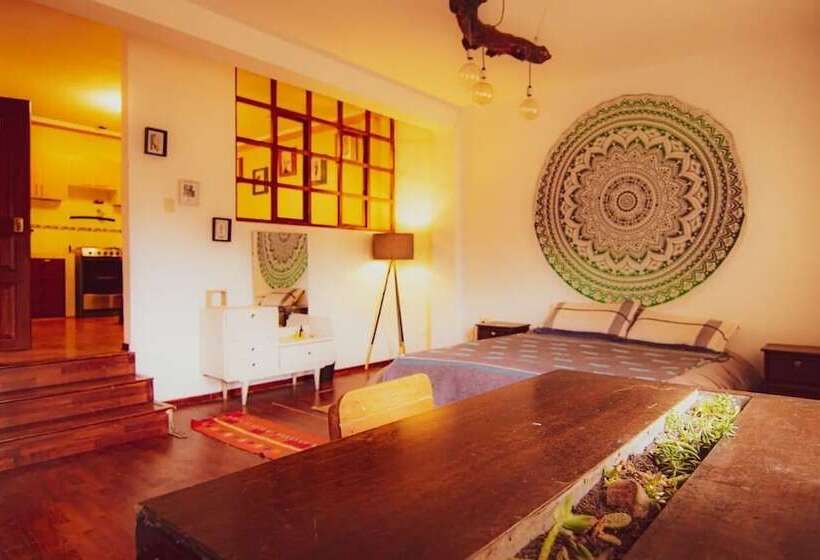 تختخواب و صبحانه Native Soul Guesthouse