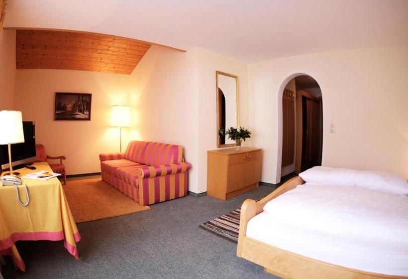 هتل Pension Grissemann