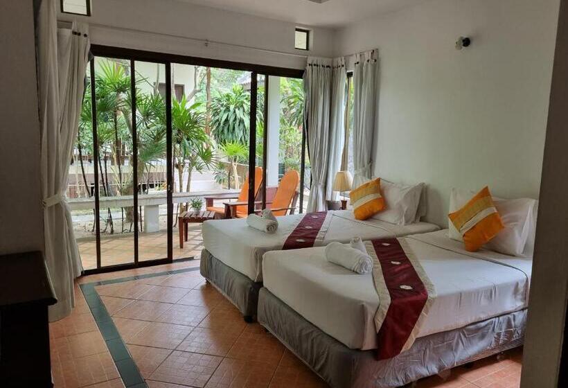 فندق Samui Honey Backpacker Bungalow
