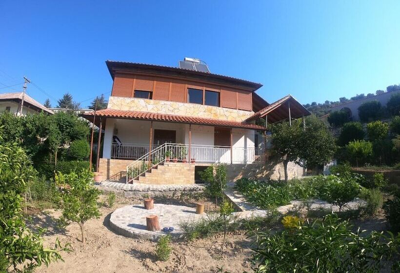 پانسیون Guesthouse Emiljano