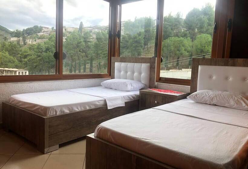 پانسیون Guesthouse Emiljano