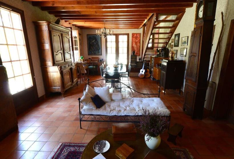 بنسيون L'atelier Du Grison