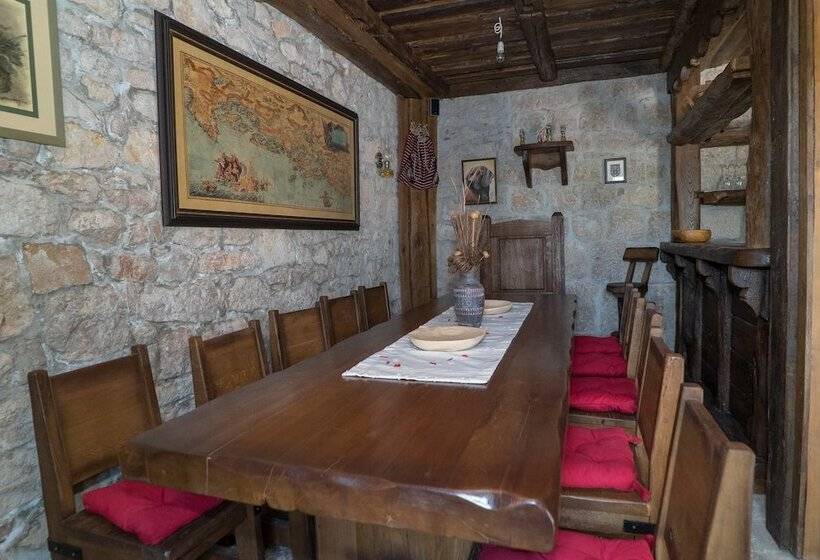 Villa Andric