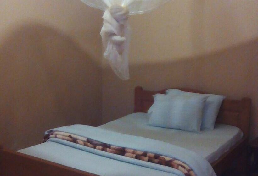 پانسیون Hem Guest House