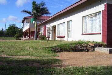 پانسیون Ingwe Place Guest House