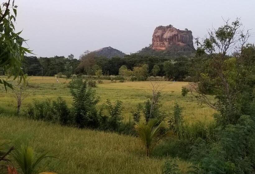 پانسیون Nelu Villa Sigiriya