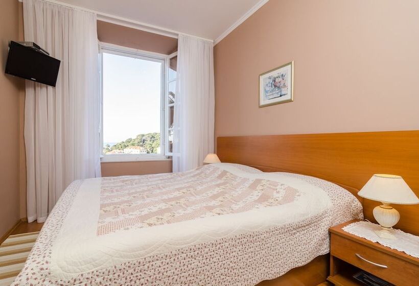 פנסיון Rooms Lydia Adults Only