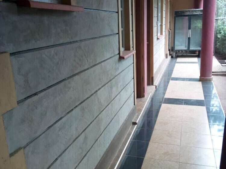 پانسیون Salanka Inn & Guest House